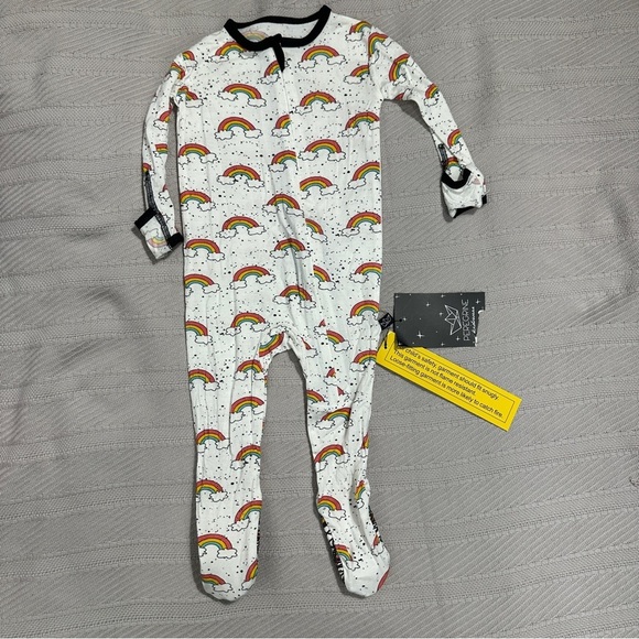 Peregrine baby sleeper, 6-9 mo., NEW WITH TAGS, bamboo, soft, infant, cozy - Picture 1 of 10